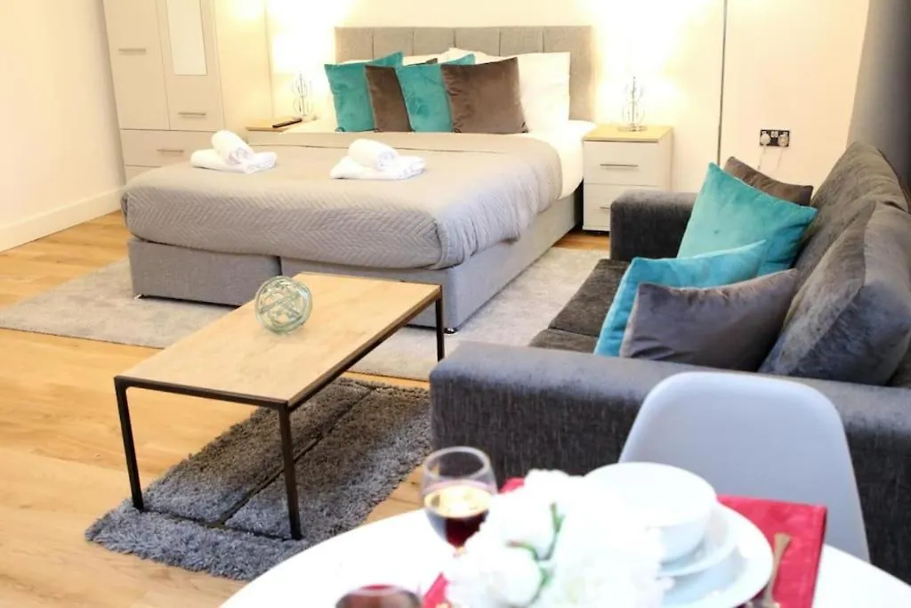 Newly Refurbished Studio Flat Apartment Brighton